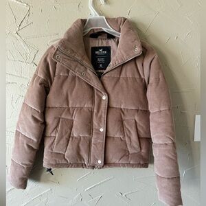 Hollister NWOT Women’s Corduroy Puffer Jacket Size XS brown Cotton
